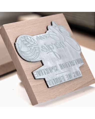 Tampon en Bois Personnalisé - Max. 120 x 120 mm