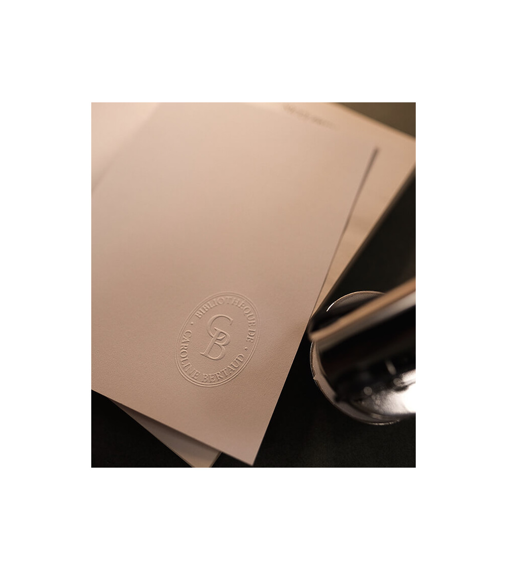 Timbre à sec Ex-libris modèle "Initiales"