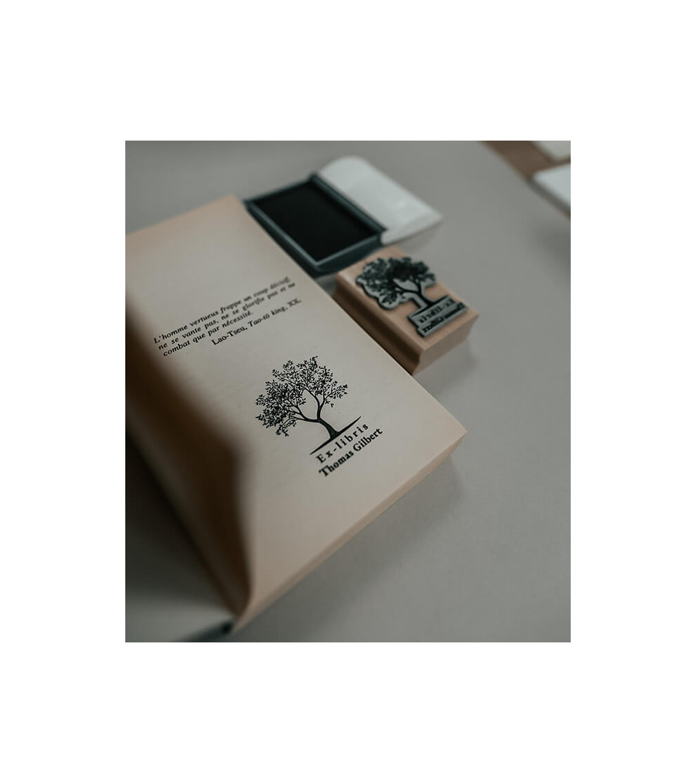 Tampon en Bois Ex-libris "Chêne" exemple livre tamponné