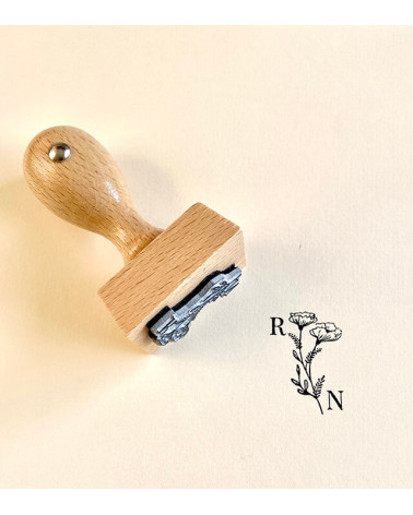 Tampon en Bois Personnalisé taille Maxi. 40 x 30 mm