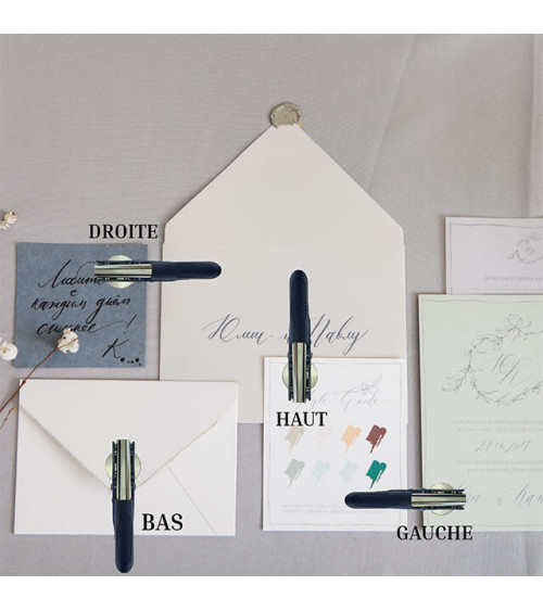 Timbre à Sec Initiales Mariage | N°18