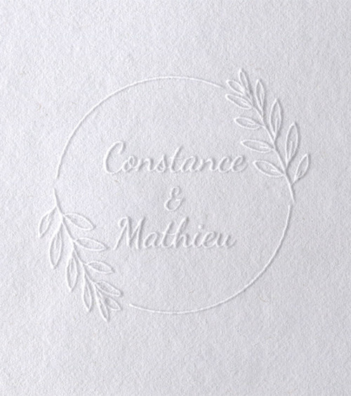 Timbre à sec pour gaufrer vos prénoms sur vos faire-parts de Mariage.