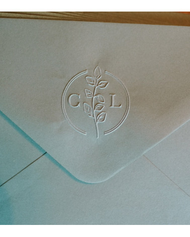 Timbre à Sec Initiales Mariage | N°23