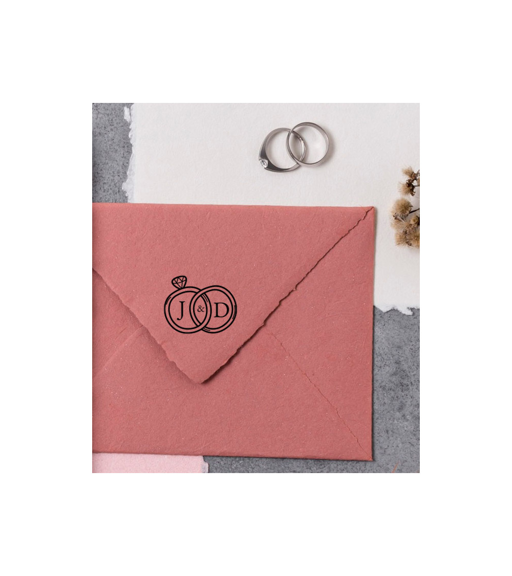 Tampon Mariage personnalisé INITIALES modèle 2 bagues entrelacées.