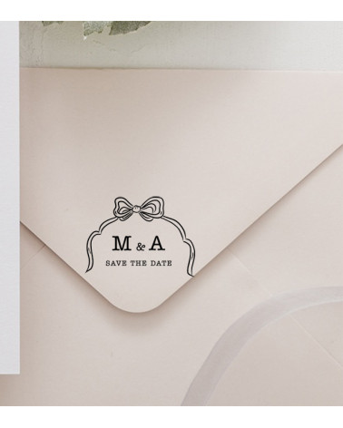 Tampon Mariage "Save the Date" avec vos initiales.