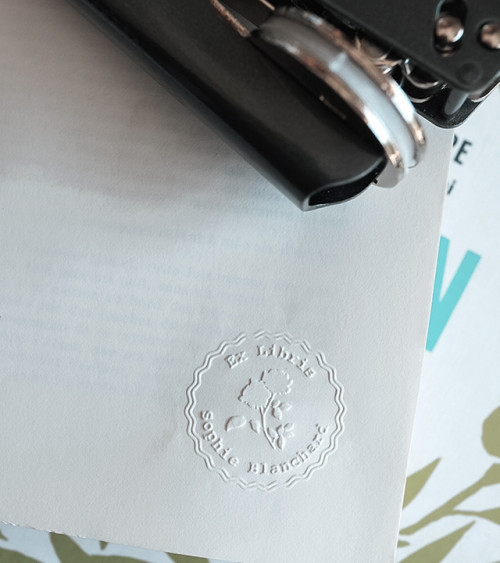Timbre à sec Ex-libris modèle "Blanche"