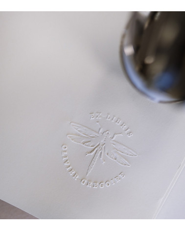 Timbre à sec ex-libris modèle "Libellule"